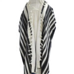 black-striped-lightweight-wool-chabbad-tallit-prayer-shawl